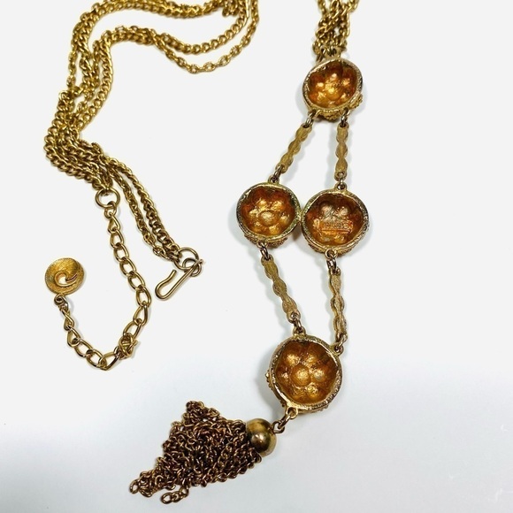 Lisner Necklace Gold Tone Statement Signed 20”+3” Hook Clasp - Picture 3 of 16